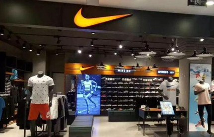  名牌服装进口清关进口关税是几多？怎么清关？